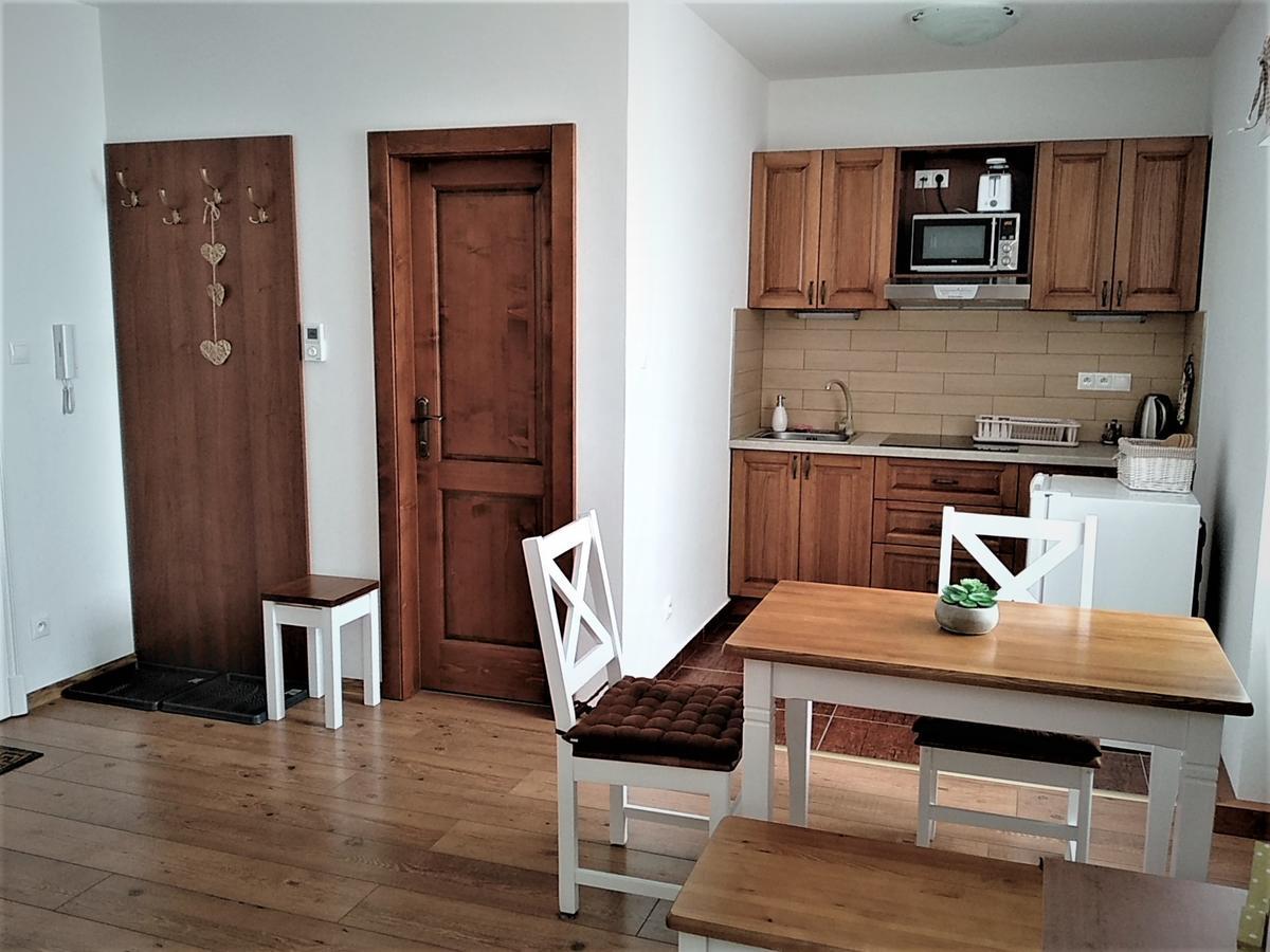 Apartman Jurko - Stara Morava タトランスカ・ ロムニツァ エクステリア 写真